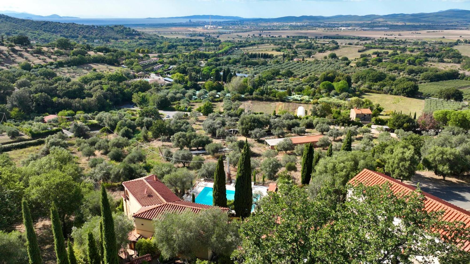 Апарт готель Madonna Del Poggio Cav Скарліно Екстер'єр фото